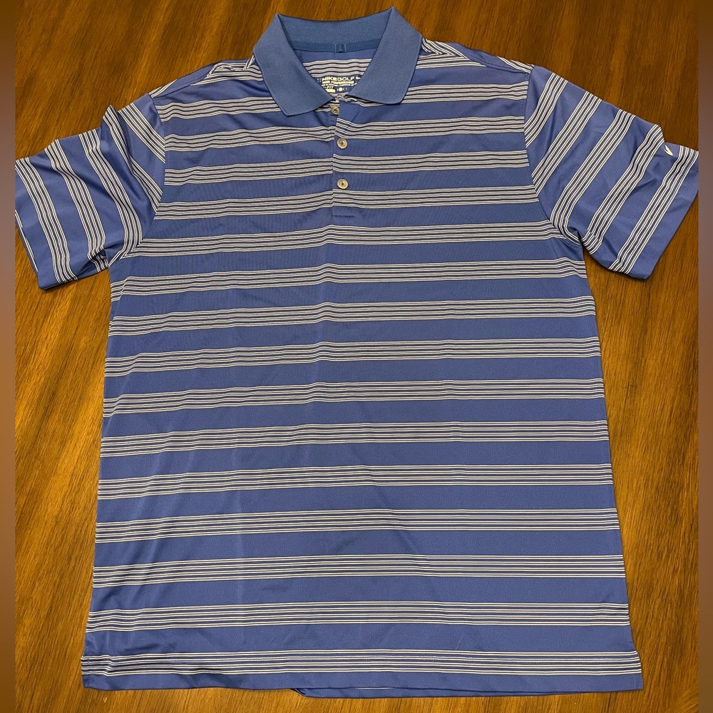 Men’s golf shirt